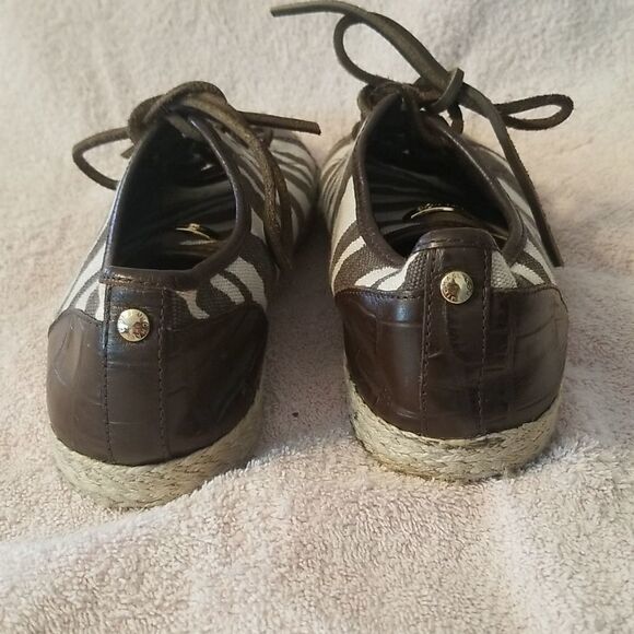 MICHAEL KORS Delray Printed Zebra Shoe SZ 8.5 - Picture 4 of 10